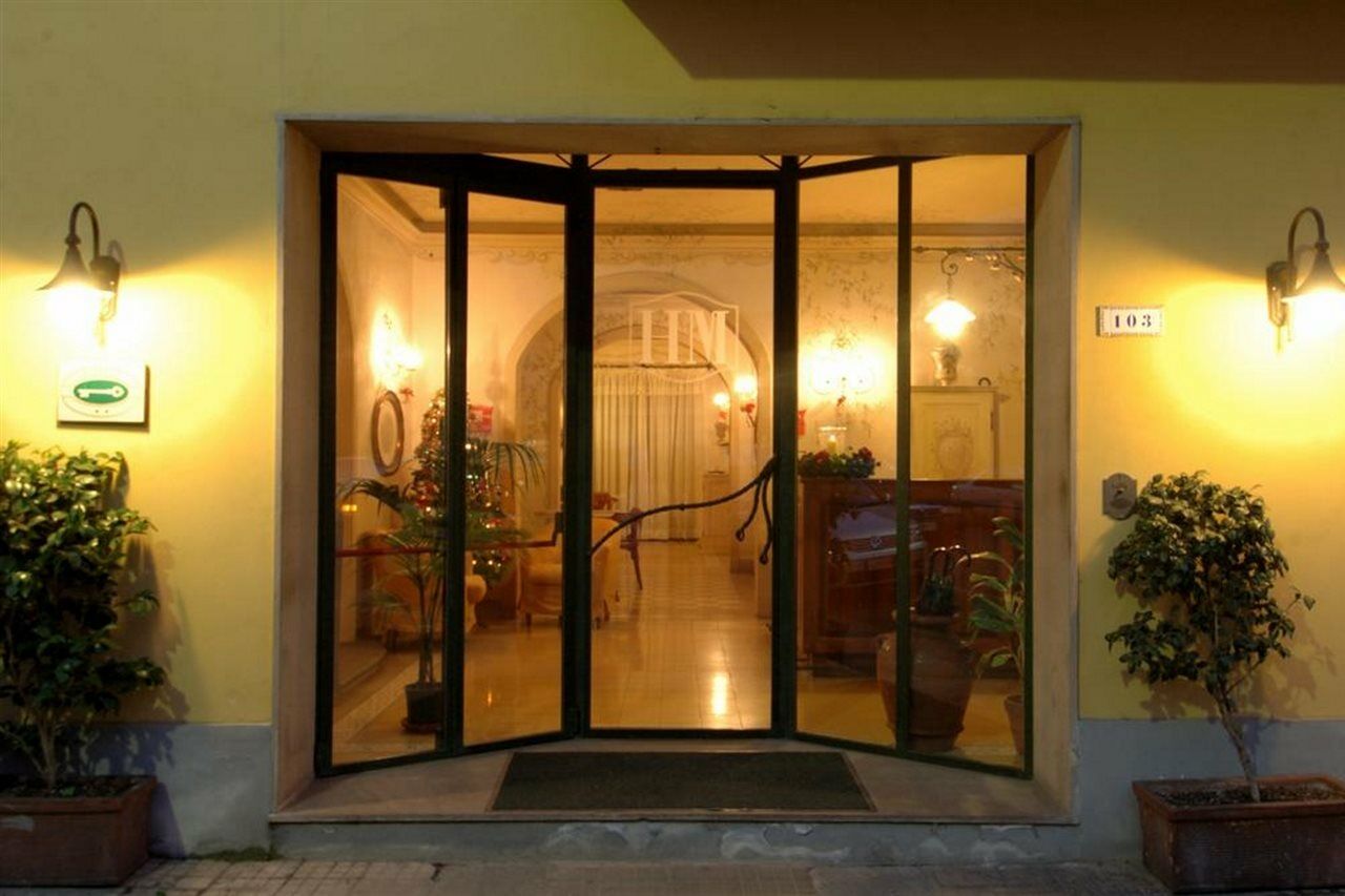 Hotel Moderno Pisa Exterior photo