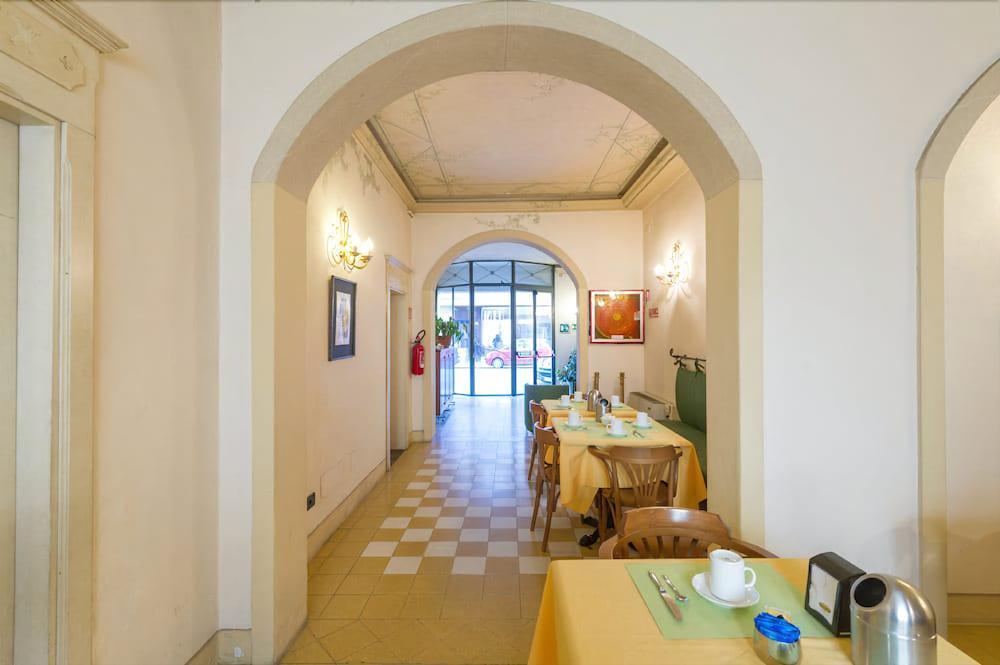 Hotel Moderno Pisa Exterior photo
